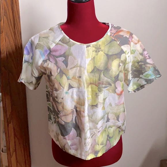 NWOT Floral Blouse - Picture 1 of 6